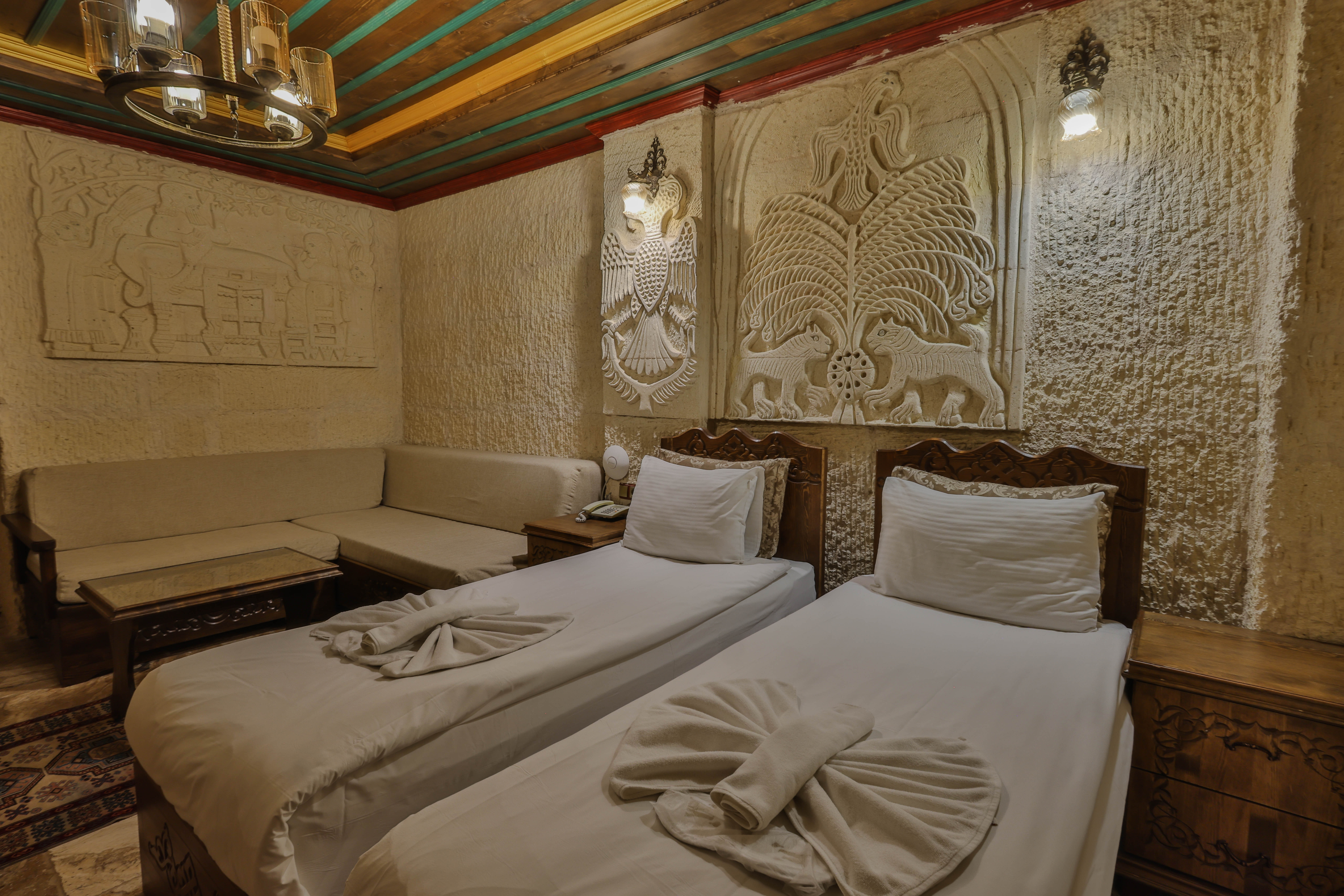 Twin Room 